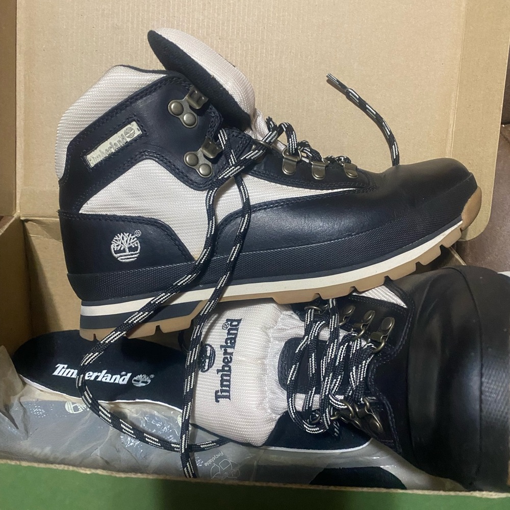 Timberland Men's Black and Cream Boots